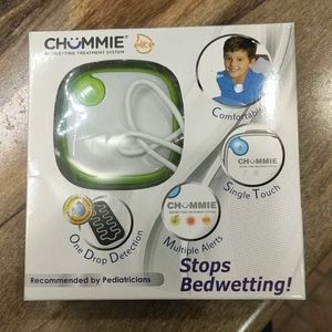 Chummie bedwetting alarm for overnight training
